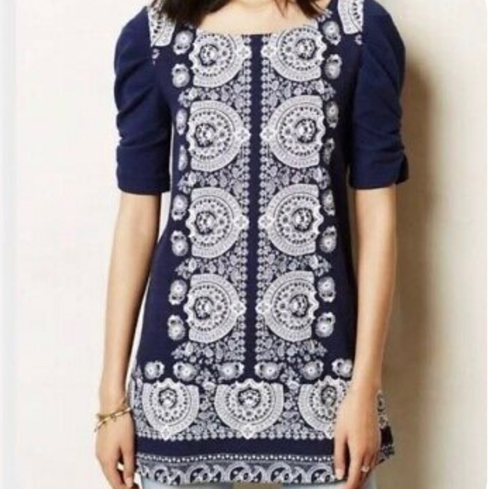 Anthropologie Akemi + Kin blue ruffle sleeve printed zip back tunic dress small